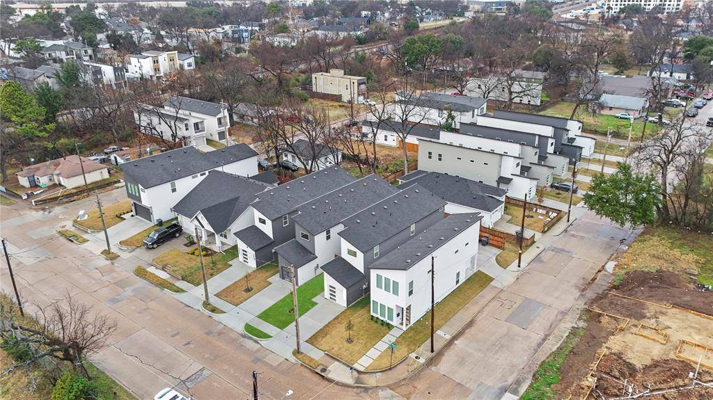 Dallas, TX 75215,6112 Carlton Garret Street