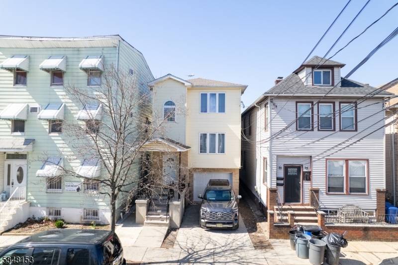 Elizabeth City, NJ 07206,140 S Park St