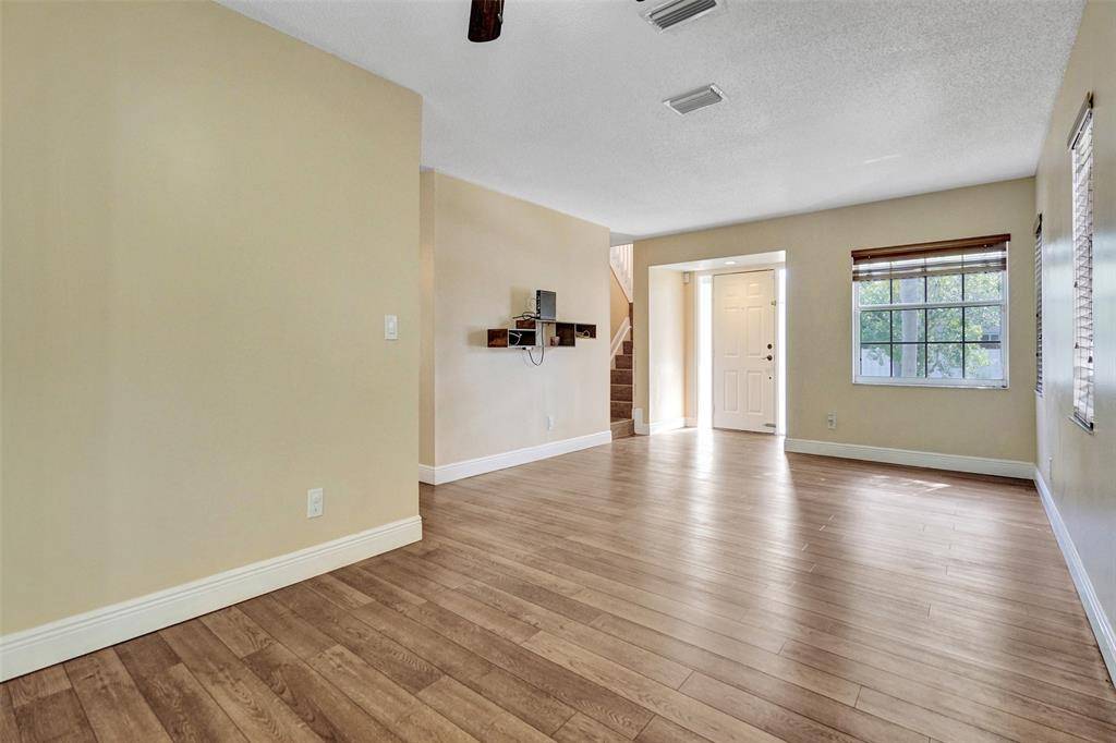 Cooper City, FL 33026,11567 N Open Ct