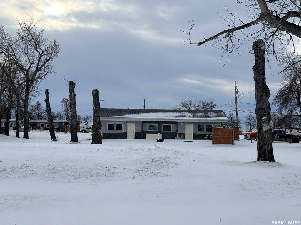 142 7th AVENUE SW, Eston, SK S0L 1A0