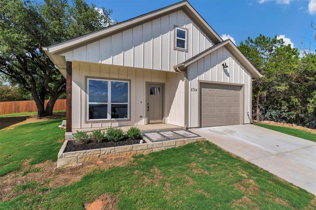 Granbury, TX 76049,1714 Broken Bow Road