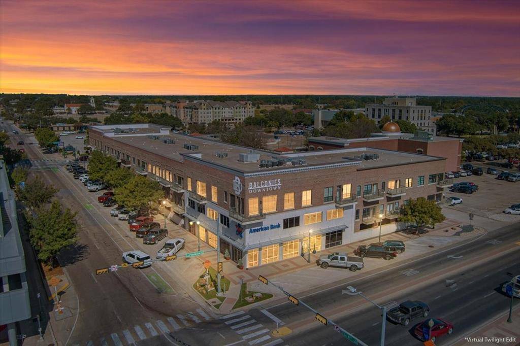 Waco, TX 76701,330 Austin Avenue #318