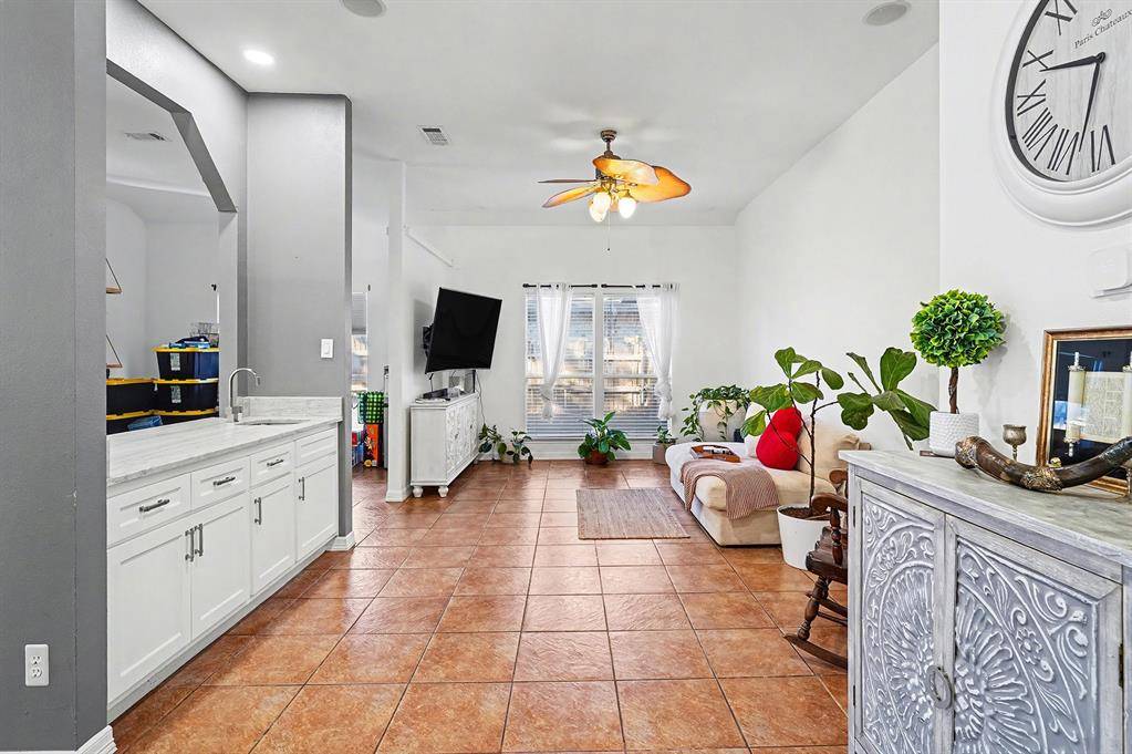 Arlington, TX 76018,2322 Cromwell Drive