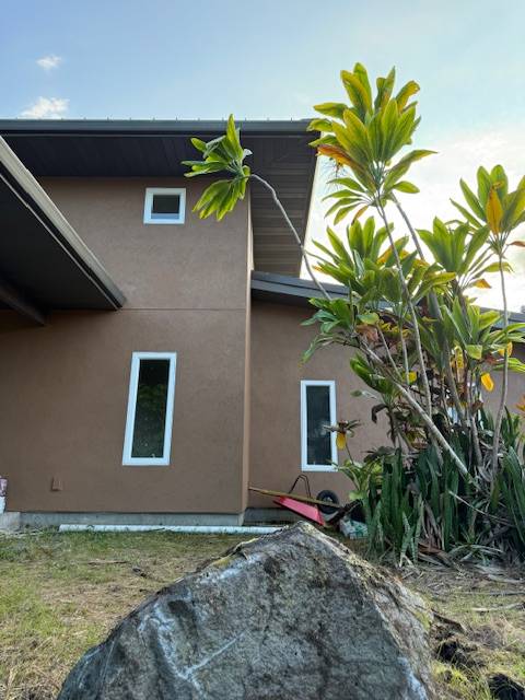Keaau, HI 96749,15-1598 7TH AVE