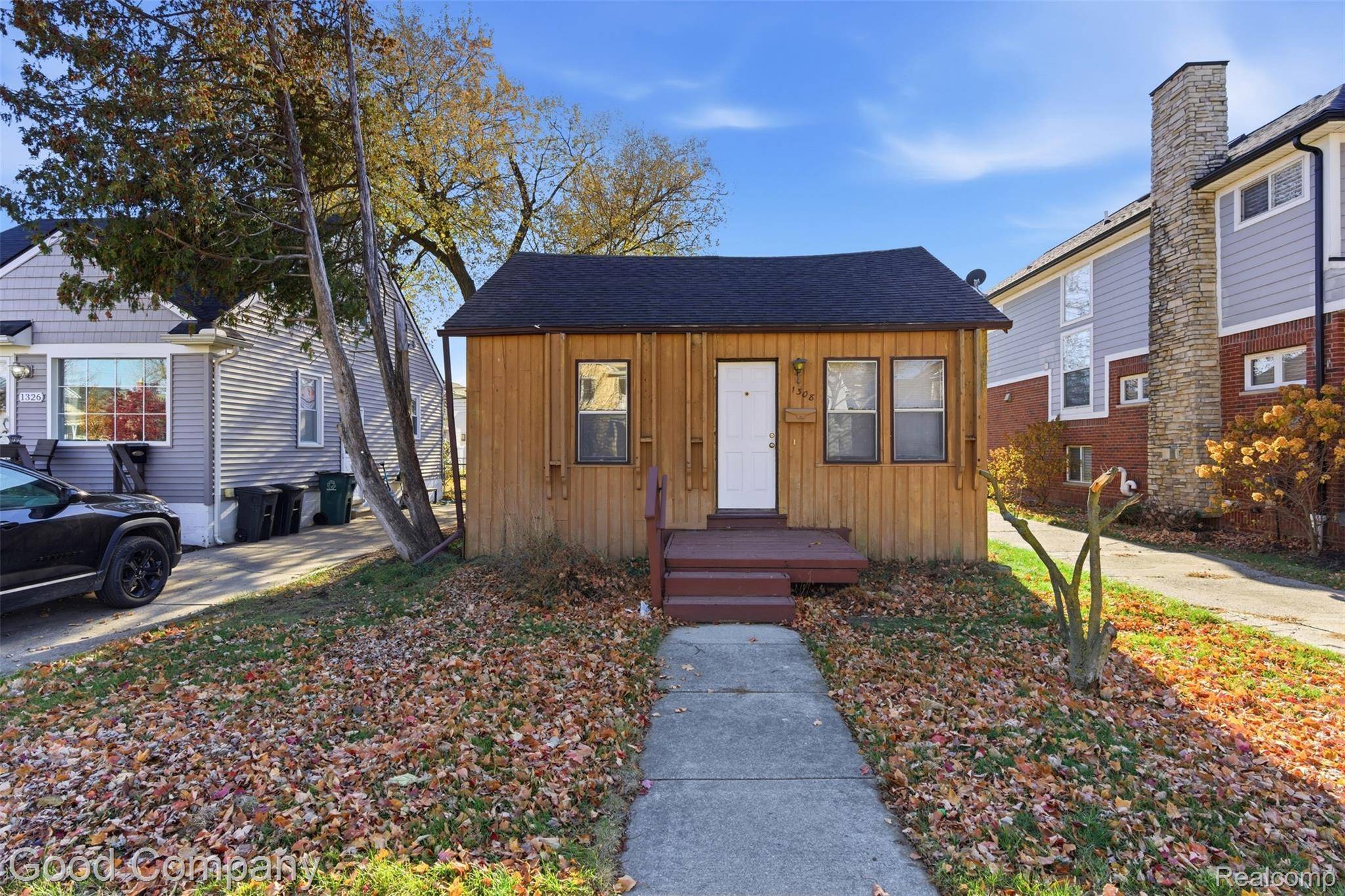 Birmingham, MI 48009,1308 E Lincoln ST