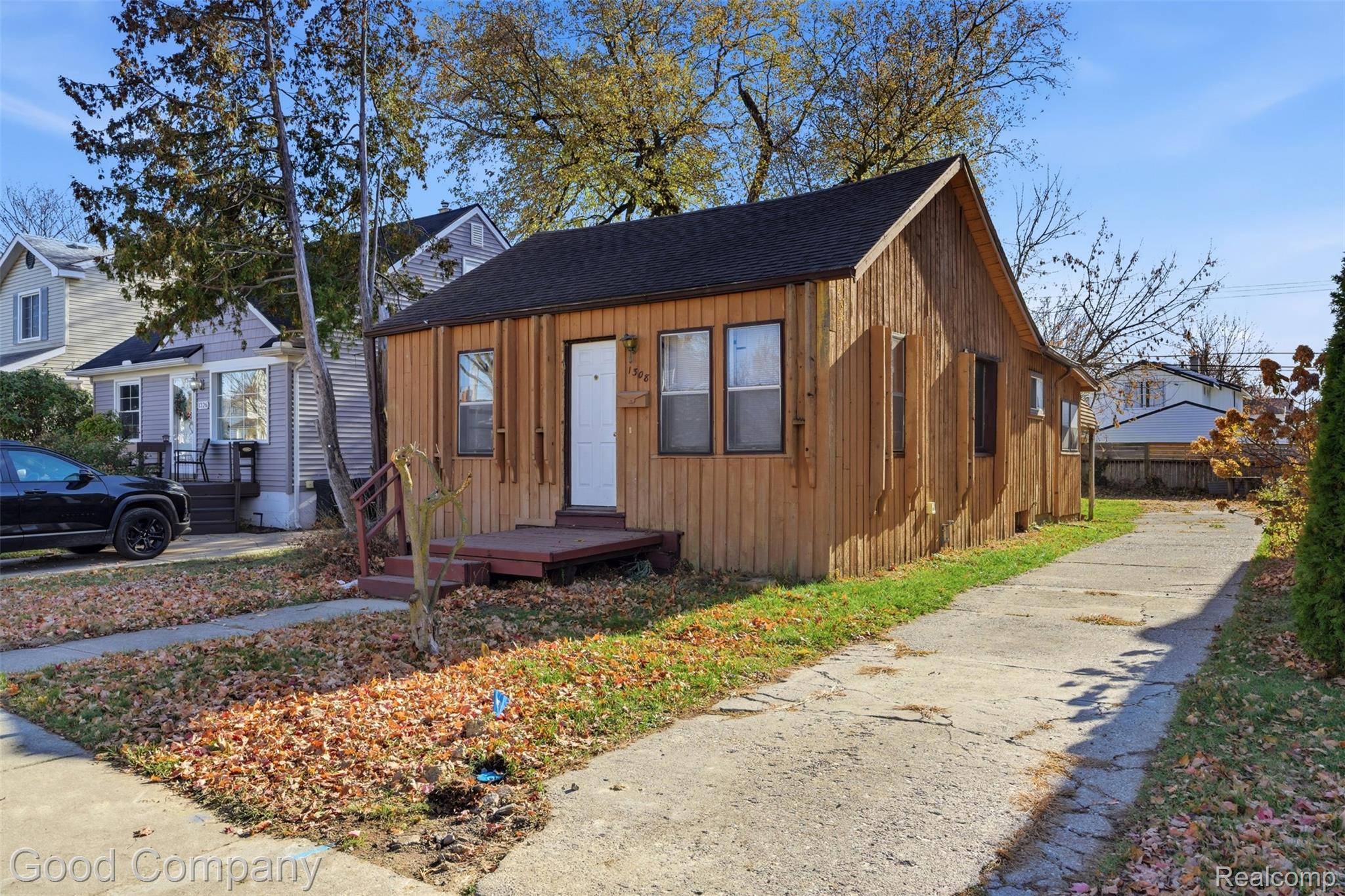 Birmingham, MI 48009,1308 E Lincoln ST