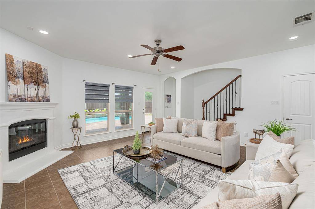 Mckinney, TX 75072,10121 Sailboard Drive