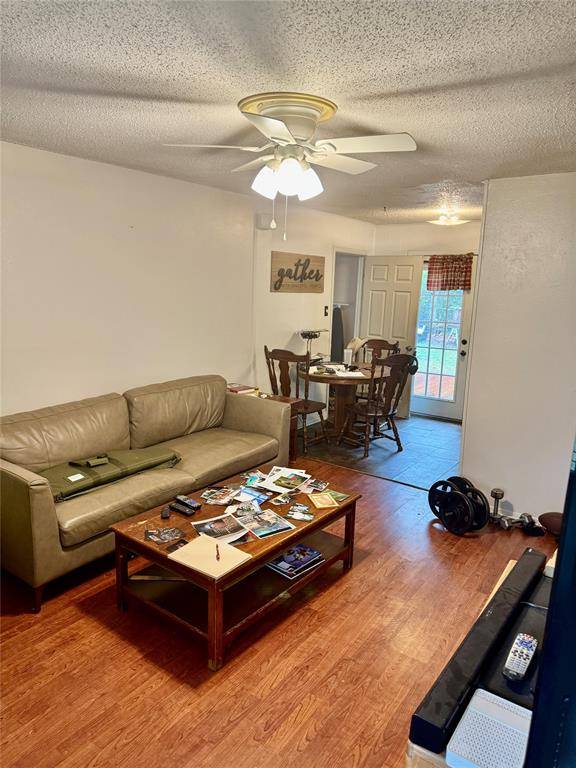 Canton, TX 75103,201 Dodson