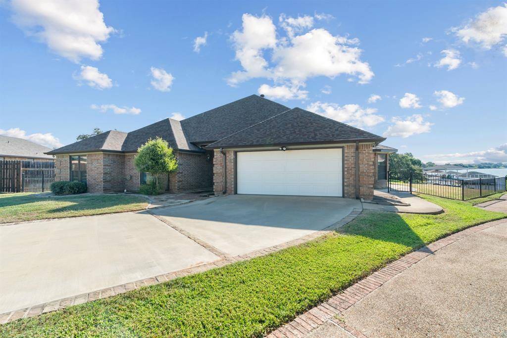 Granbury, TX 76049,3805 Aqua Vista Court