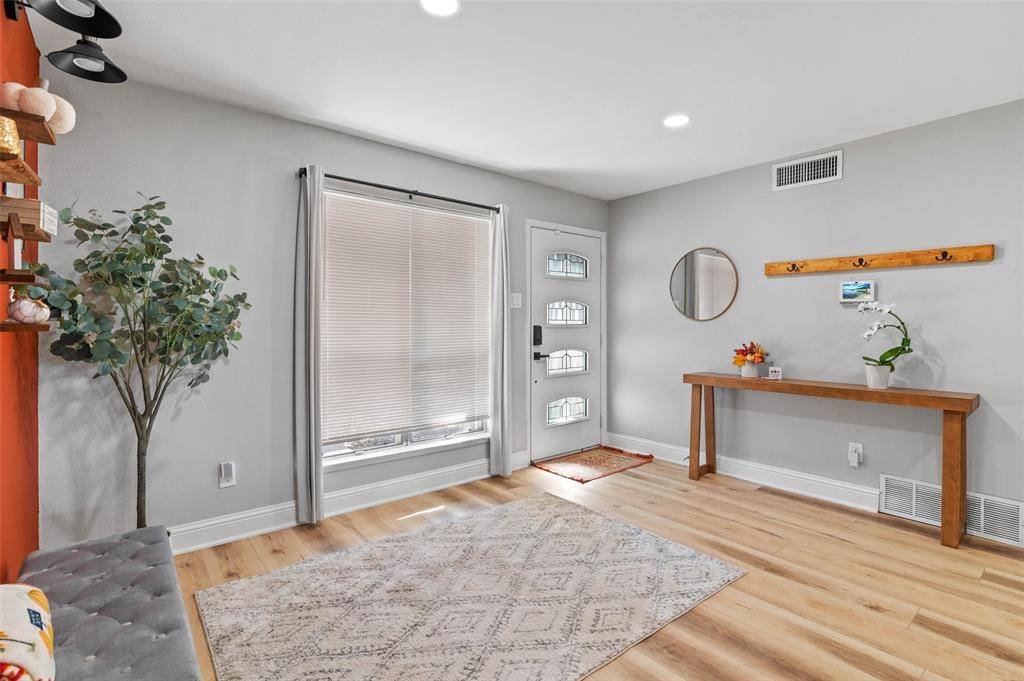 Garland, TX 75042,3217 Centennial Drive