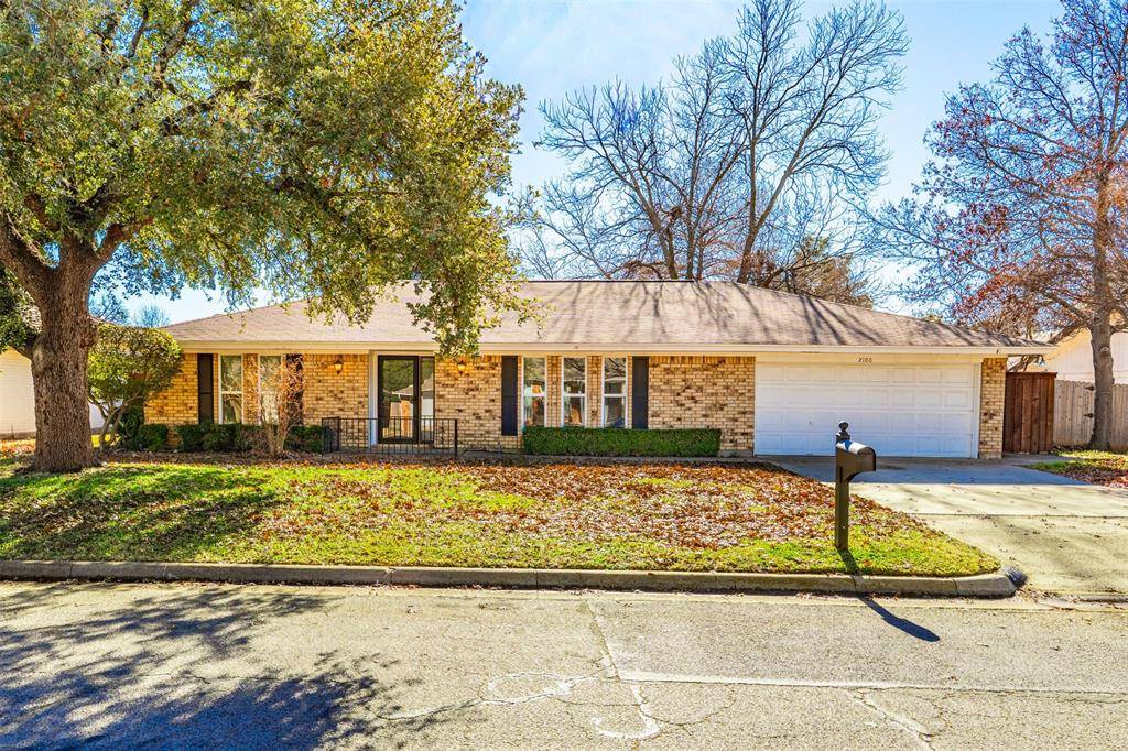 Arlington, TX 76013,2100 Friar Tuck Drive