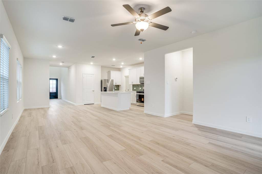 Mckinney, TX 75069,1204 Booker Drive