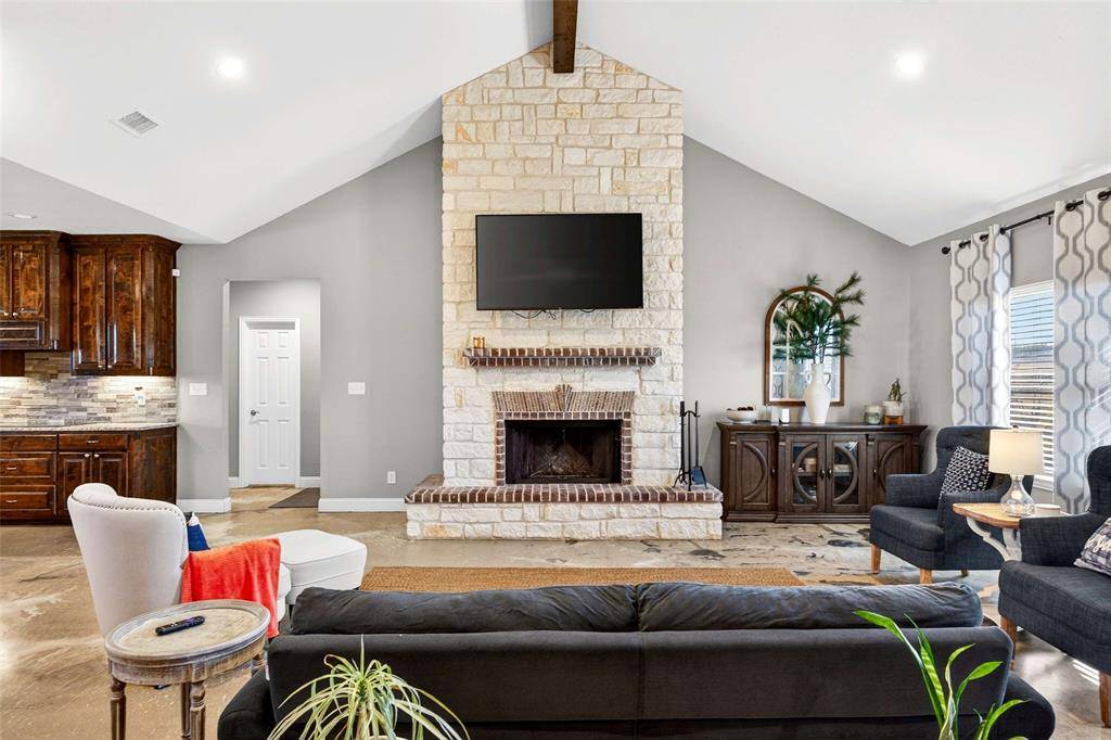 Paradise, TX 76073,1081 County Road 3591