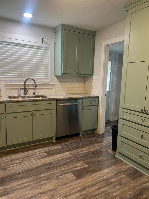 Canton, TX 75103,557 E Elm Street