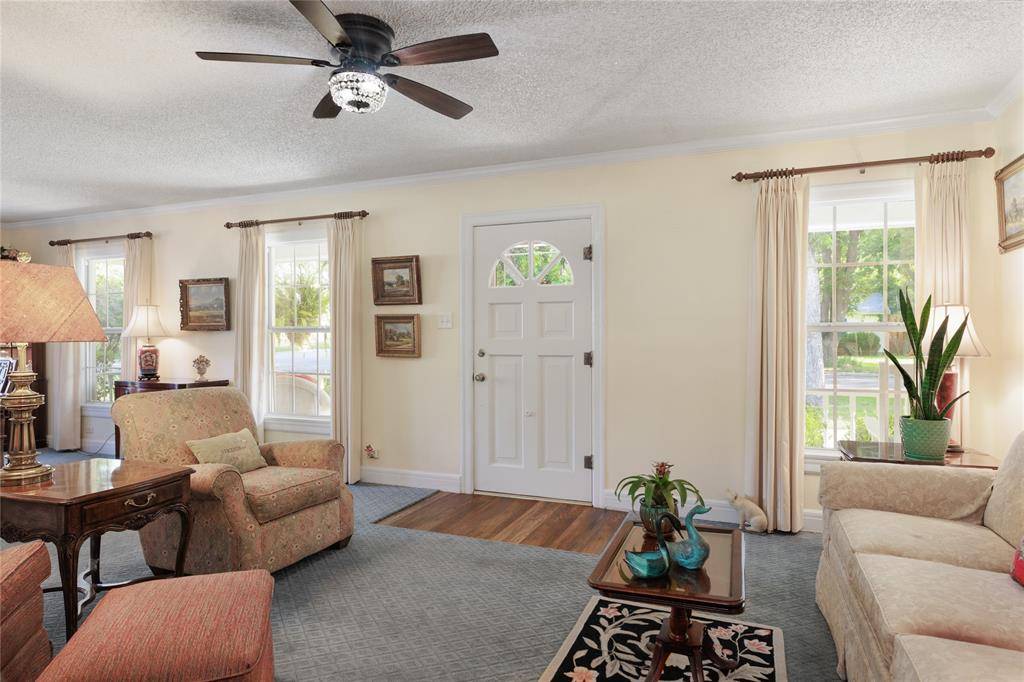 805 W 15th Street, Brady, TX 76825