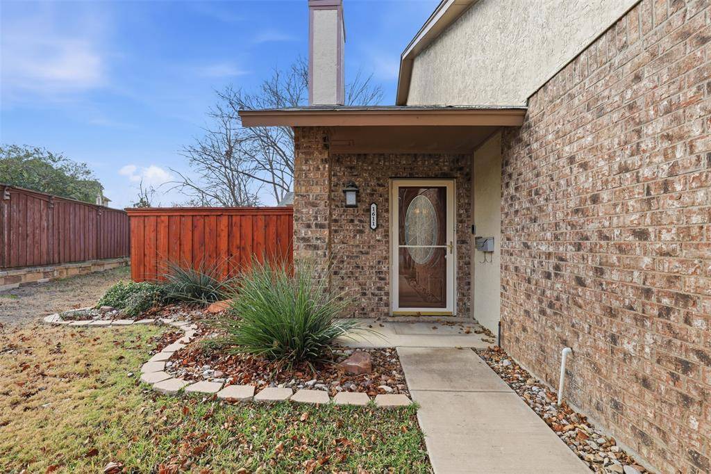 Euless, TX 76039,1611 Willow Lane
