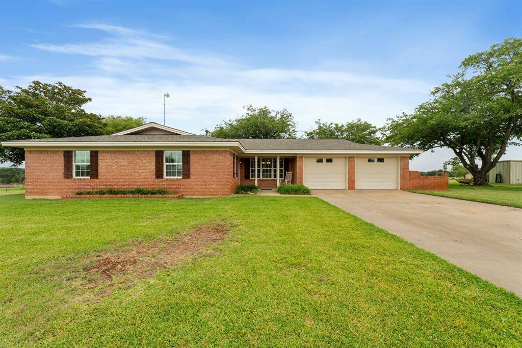 1802 County Road 428, Stephenville, TX 76401