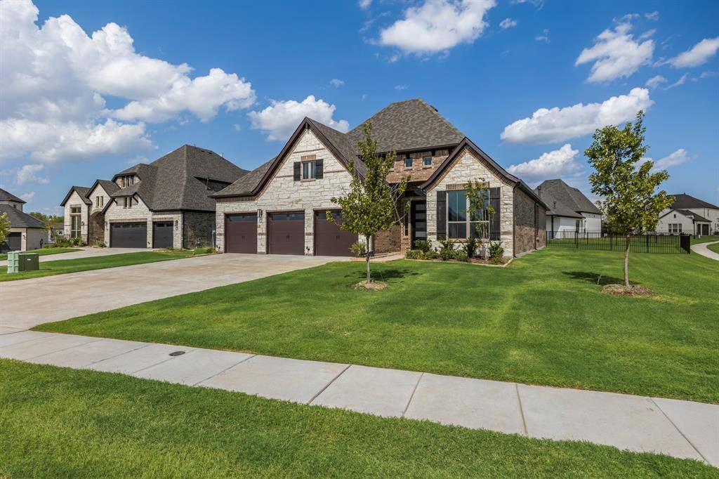 Heath, TX 75032,304 Big Antler Court