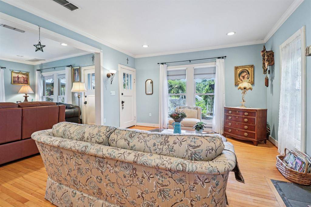 Aledo, TX 76008,1590 Airport Road