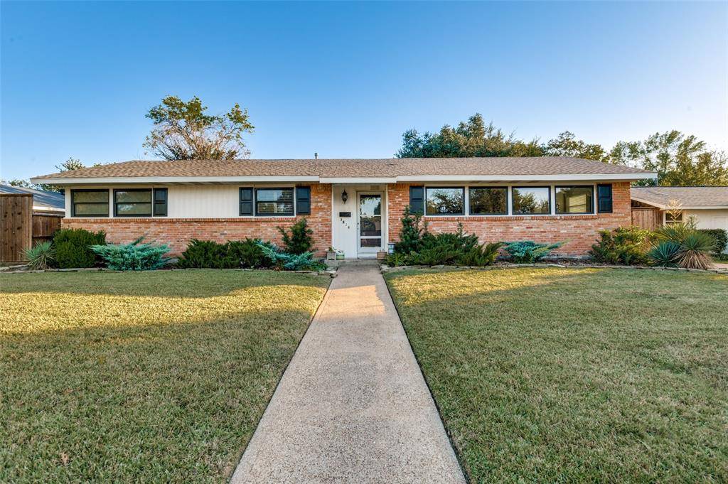 Dallas, TX 75229,3528 Woodleigh Drive