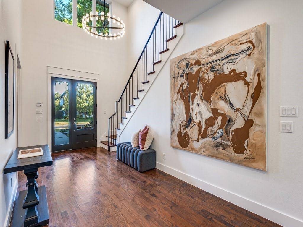 Dallas, TX 75225,6726 Park Lane