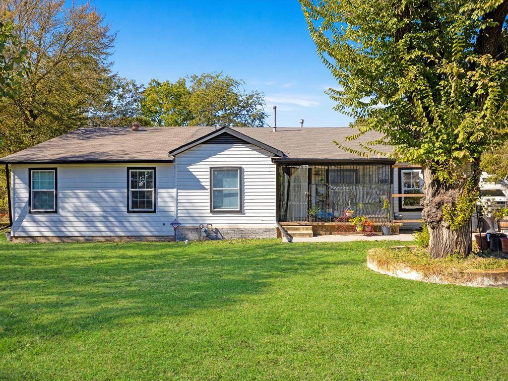 Dallas, TX 75217,249 N Acres Drive