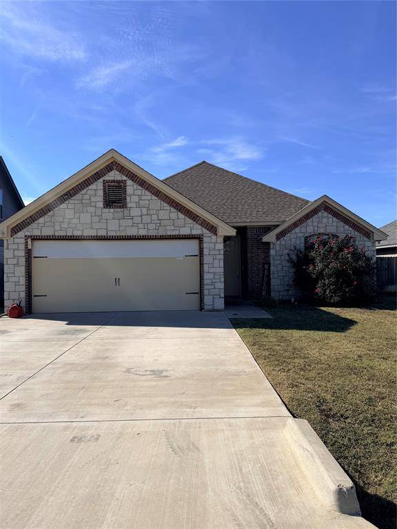 Granbury, TX 76049,3308 White Horse Drive