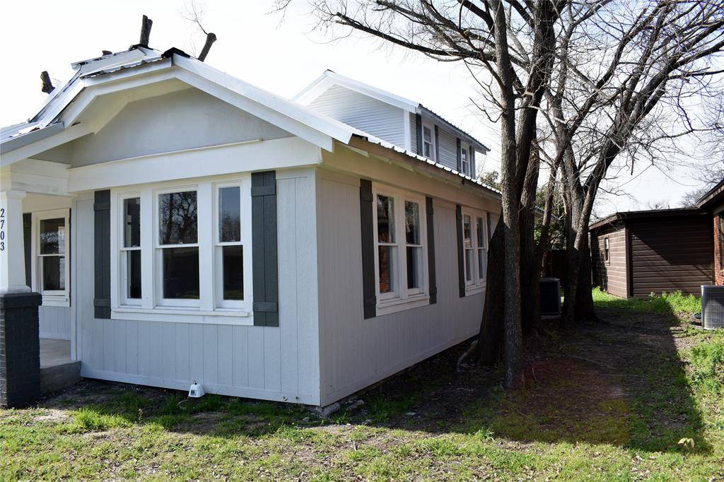 Brownwood, TX 76801,2703 1st Street