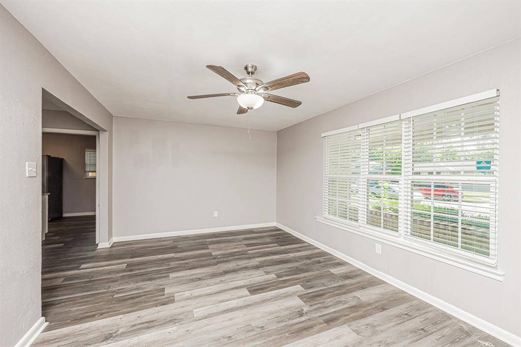 2155 Gaylord Drive, Dallas, TX 75227