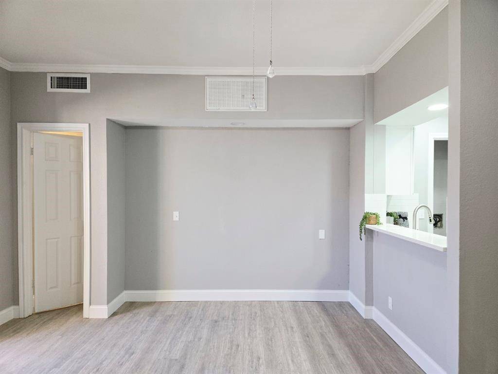 Dallas, TX 75248,5325 Bent Tree Forest Drive #1129