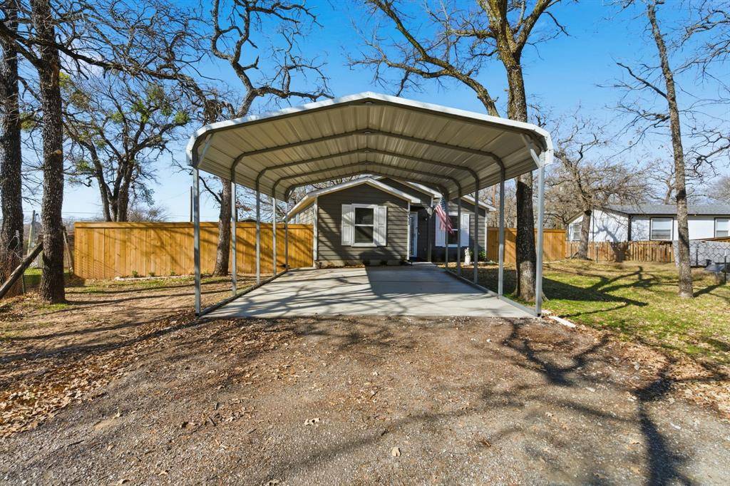 Pelican Bay, TX 76020,1337 Fox Hollow Court