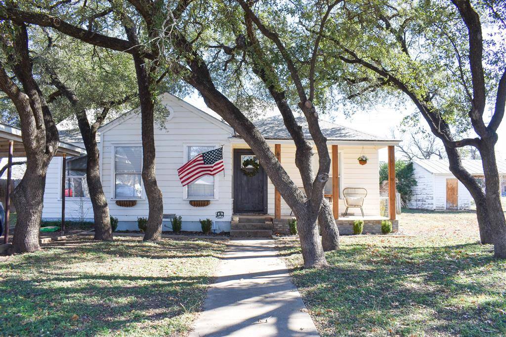 Brady, TX 76825,611 Poplar
