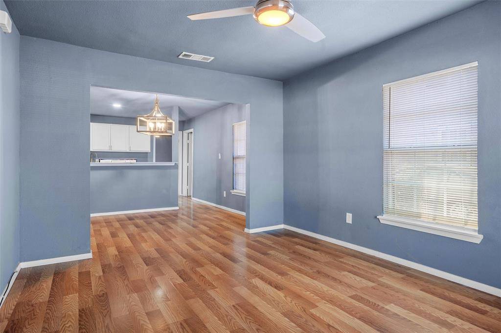 Dallas, TX 75211,2522 W Clarendon Drive