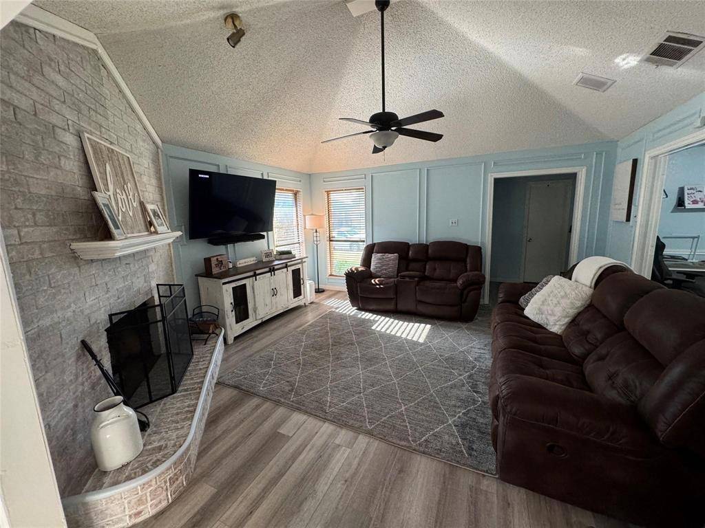 Dallas, TX 75287,2412 Ridgestone Drive