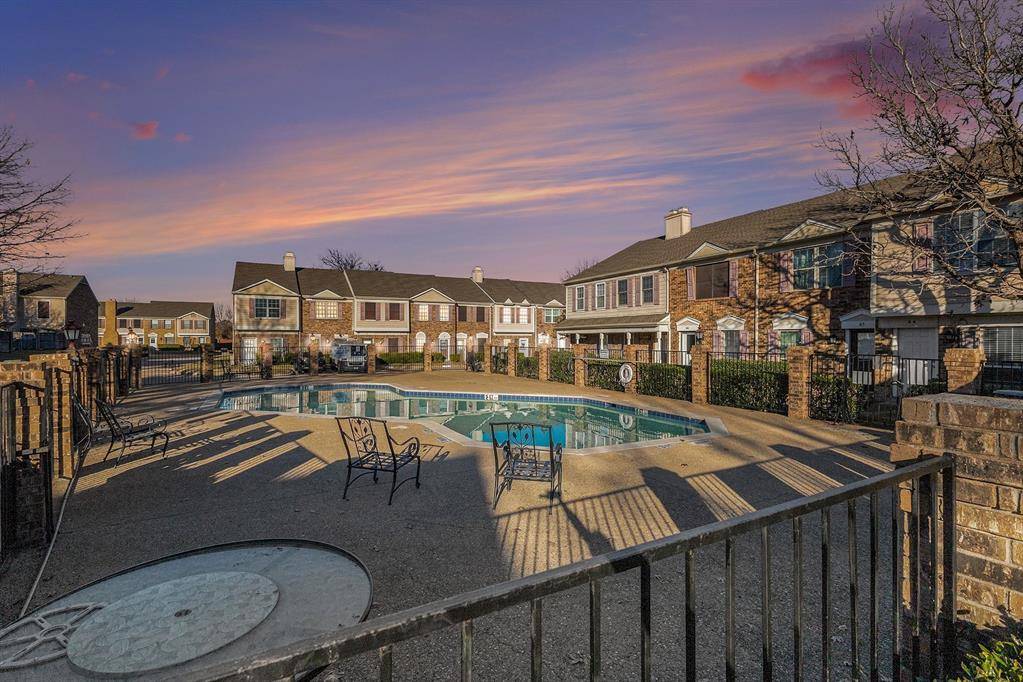 Garland, TX 75040,617 Carriagehouse Lane #3E