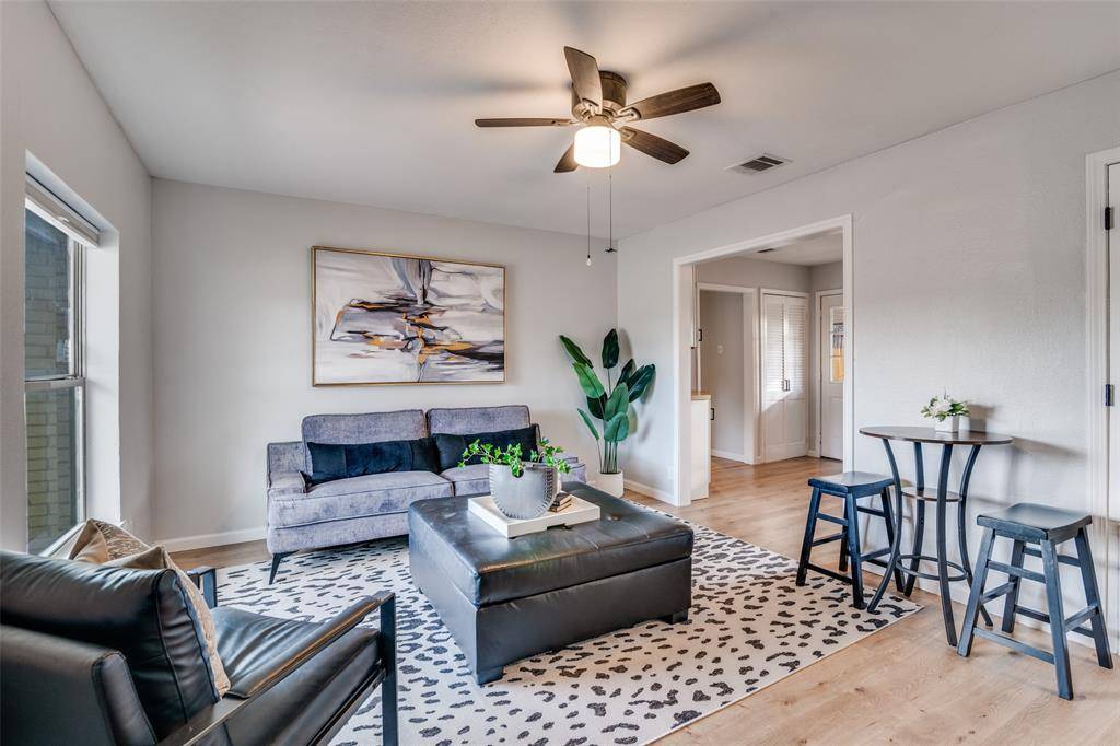 Mesquite, TX 75149,406 Freeman Street