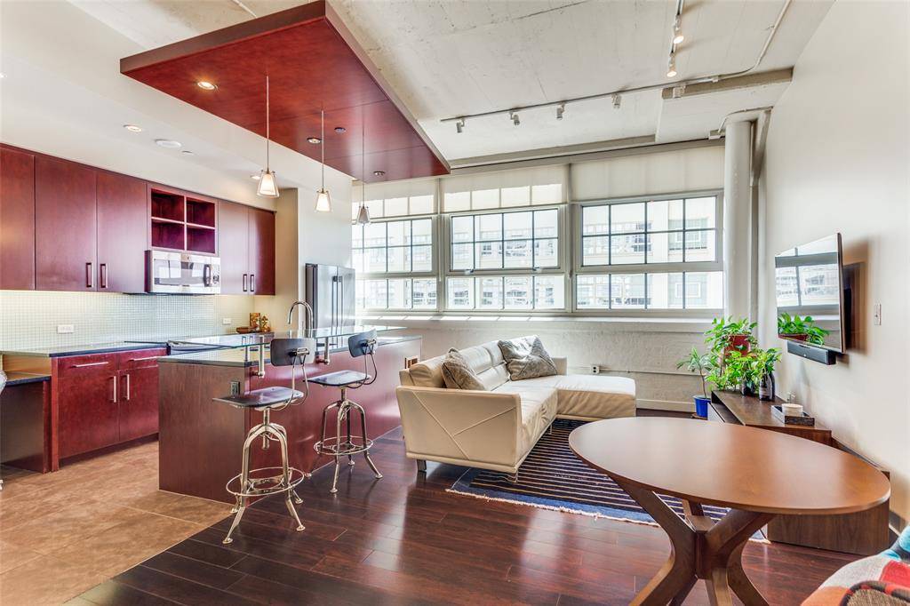 Fort Worth, TX 76107,2600 W 7th Street #1417