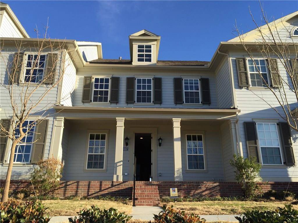 Carrollton, TX 75007,1017 Water Street