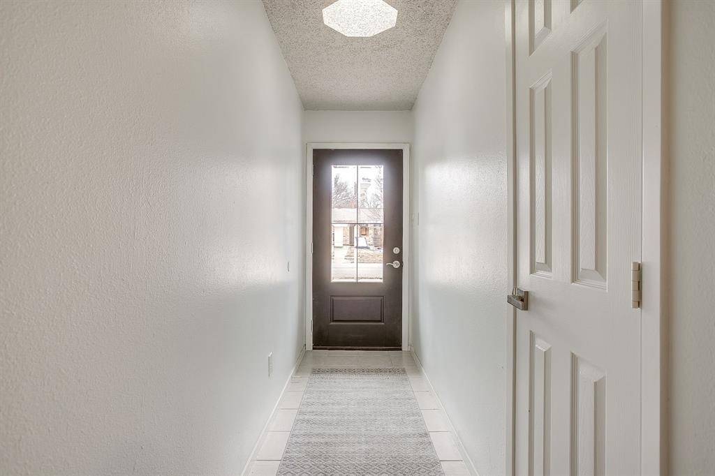 Burleson, TX 76028,909 Jayellen Court