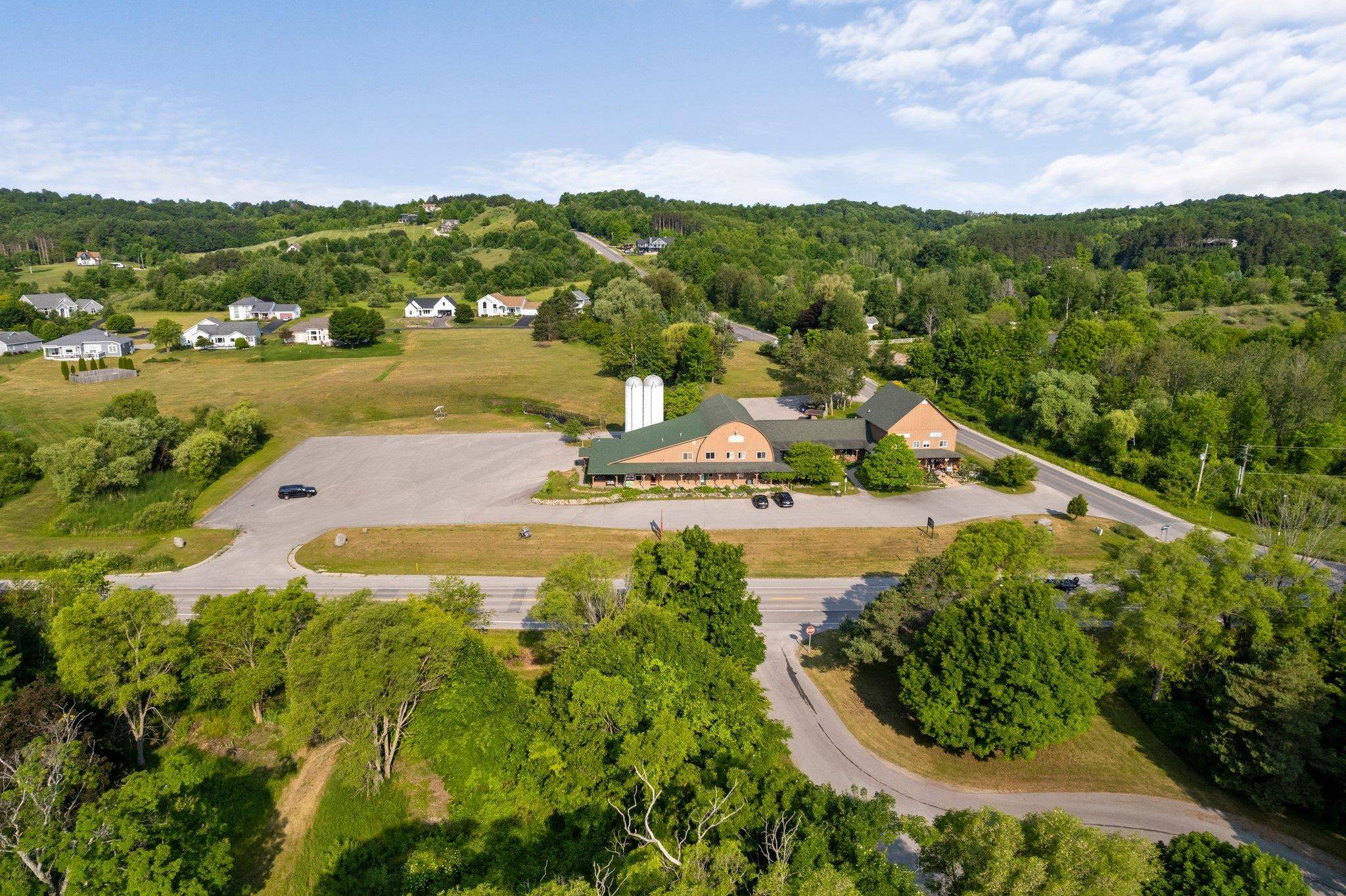 5046 S West Bay Shore DR, Bingham Twp, MI 49682