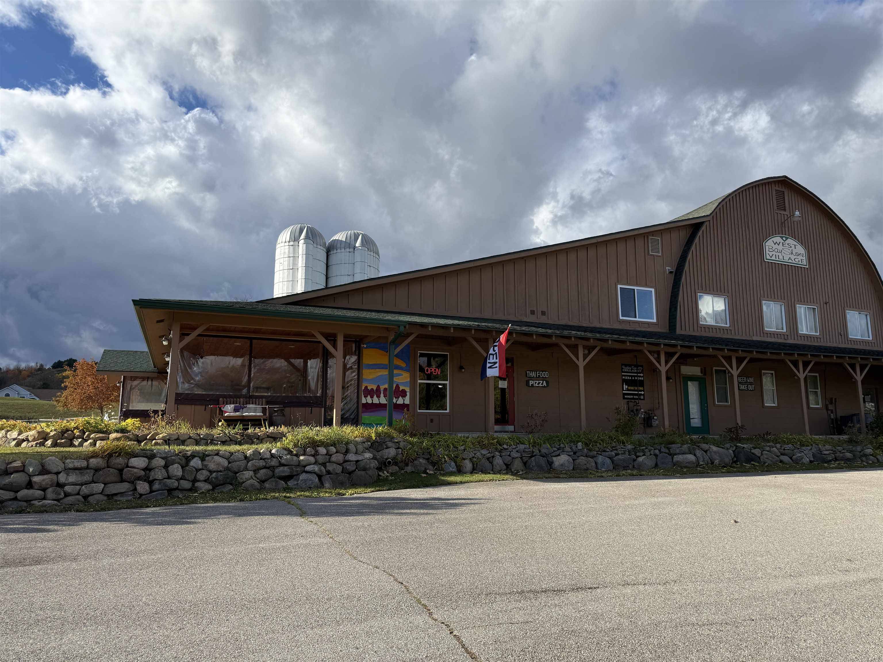 5046 S West Bay SHR, Bingham Twp, MI 49682