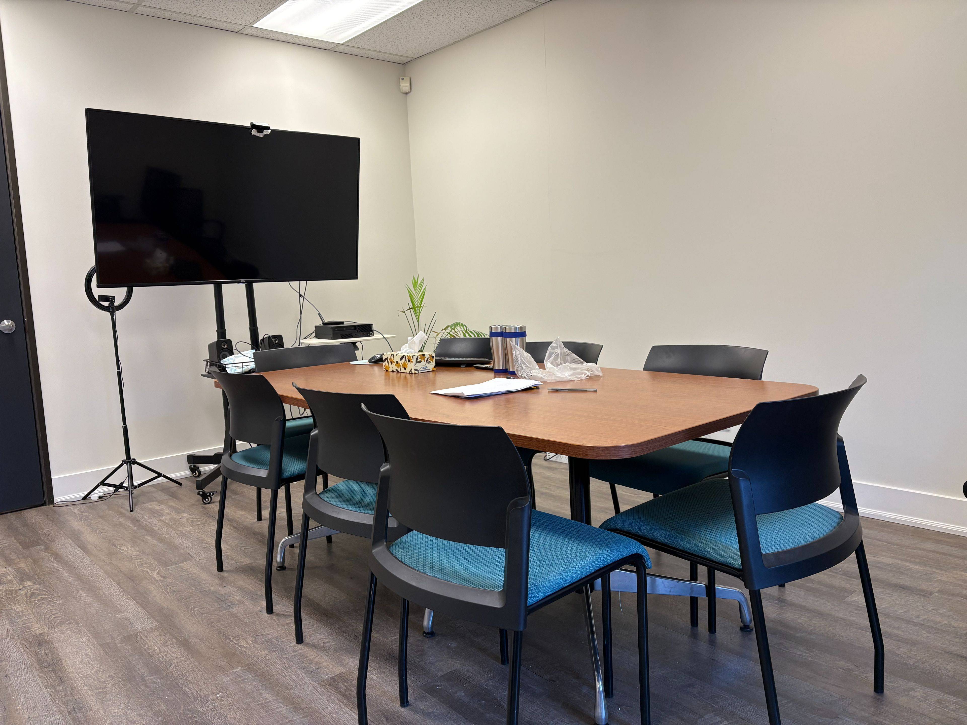 Toronto W08, ON M9C 5K6,5409 Eglinton AVE W #209