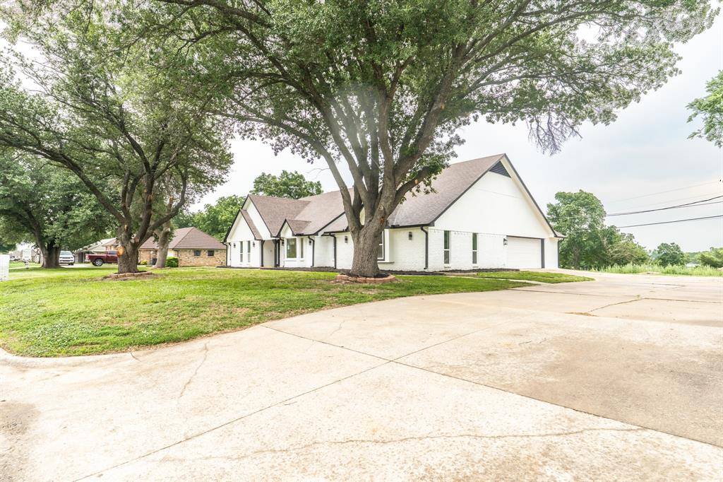Sulphur Springs, TX 75482,229 W Oaks Circle