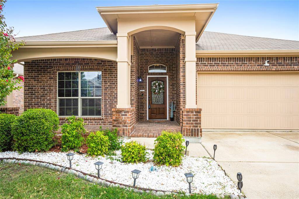 Fort Worth, TX 76179,1245 Woodbine Cliff Drive