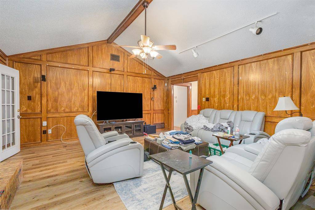 Garland, TX 75043,417 Edgemere Court