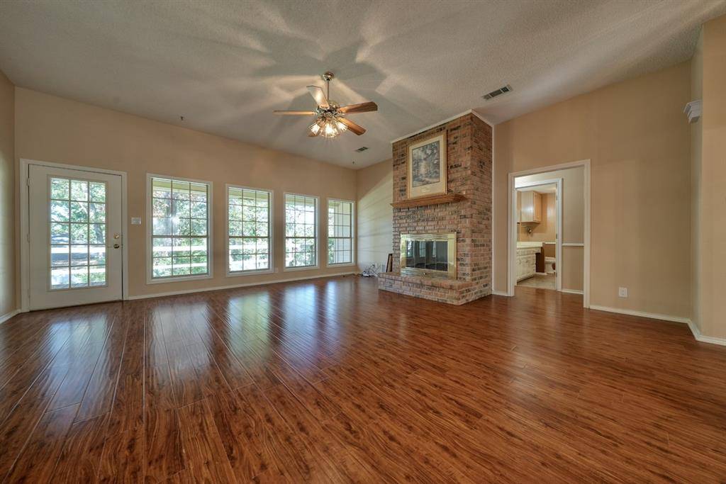 Hideaway, TX 75771,532 Woodside Drive