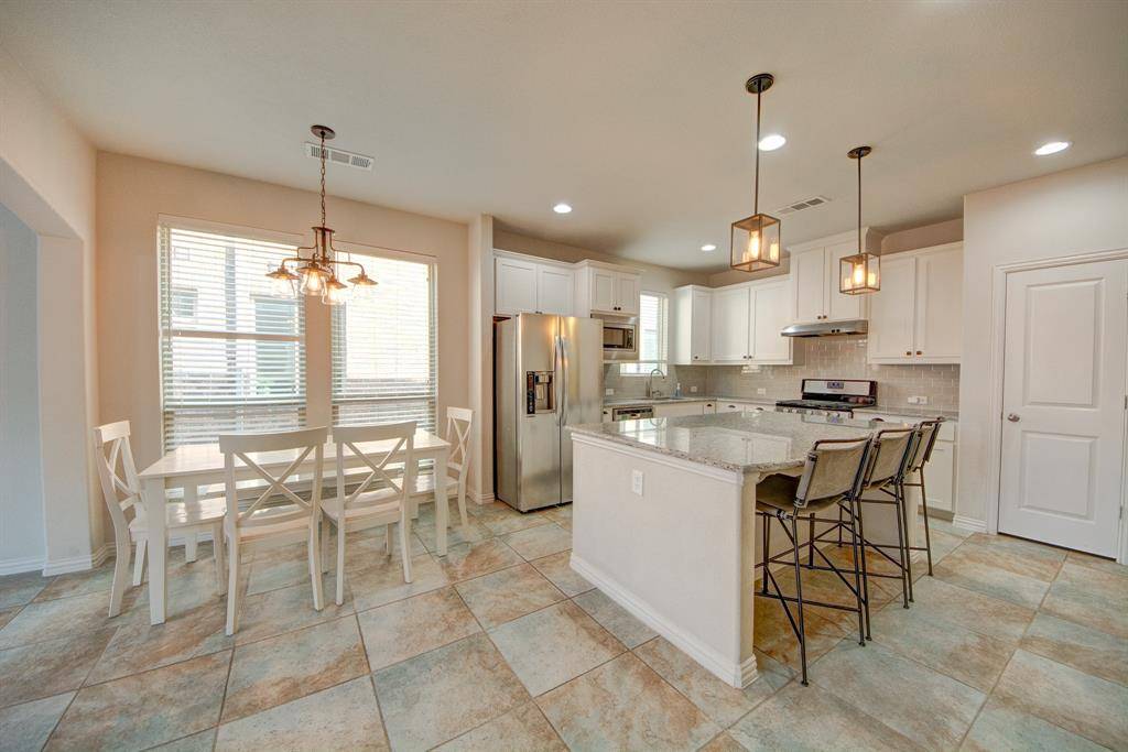 Argyle, TX 76226,921 Montgomery Way