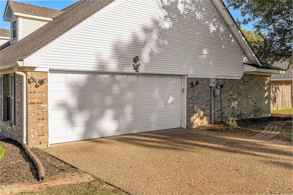 Bossier City, LA 71111,302 Greenacres Boulevard