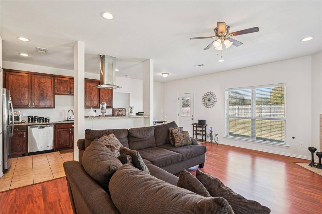 Glenn Heights, TX 75154,801 Cascade Drive