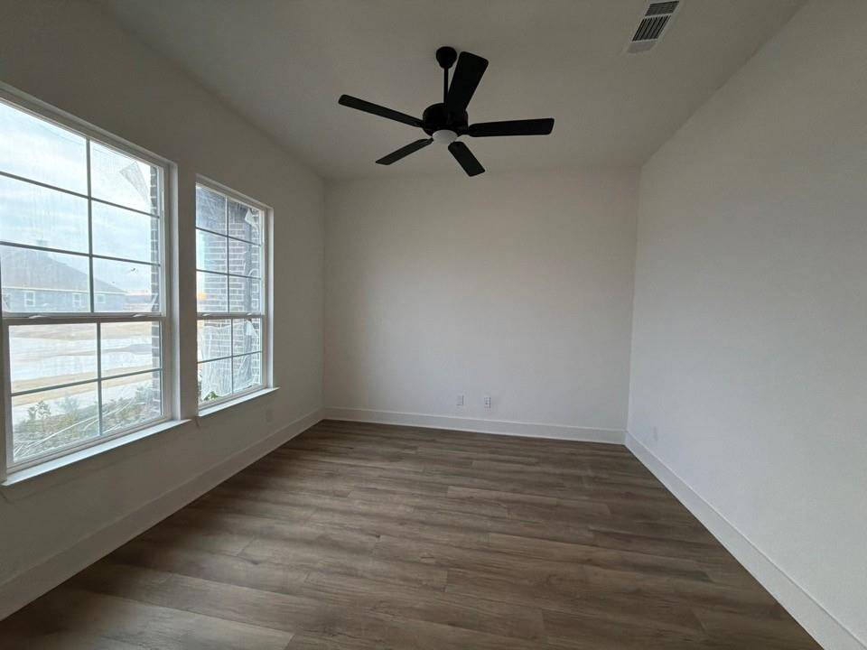 Van Alstyne, TX 75495,1005 Webb Court